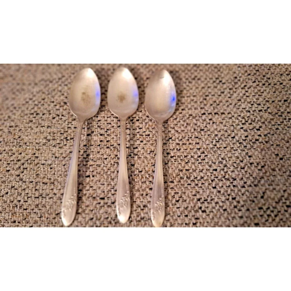 Tudor Plate Oneida Community Silver Plate‎ Spoons Forks